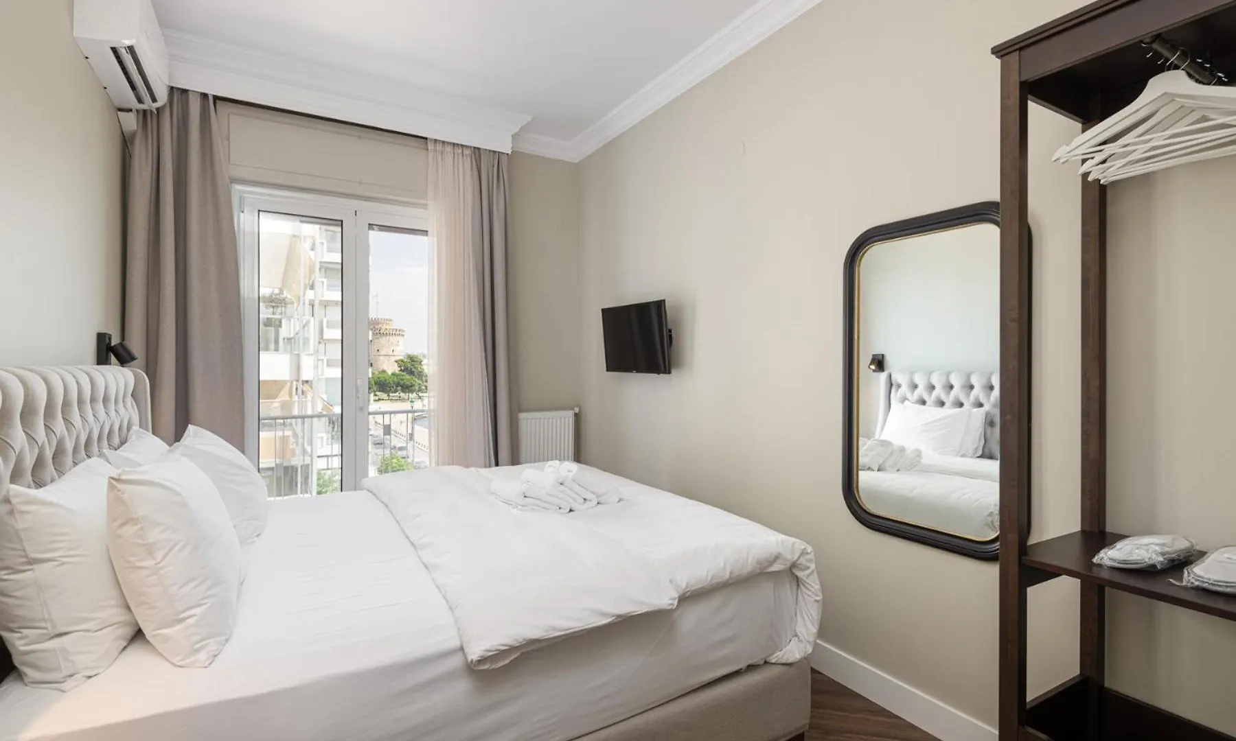 Primavera Seafront Apt By Halu! Next To White Tower Thessaloniki Apartment