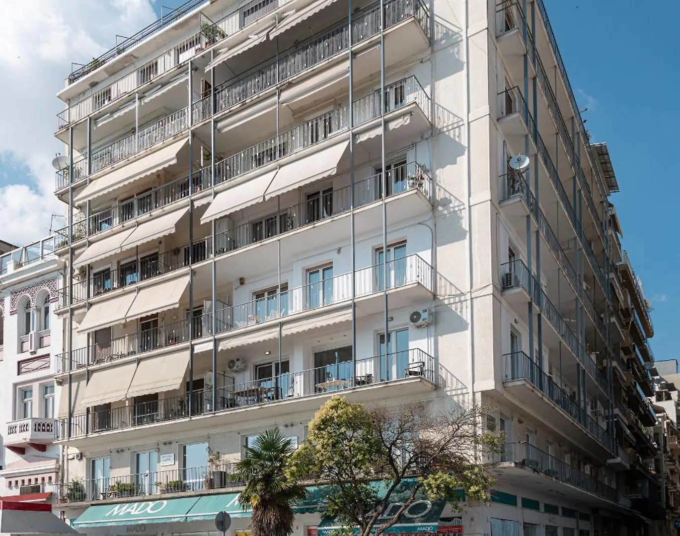 Primavera Seafront Apt By Halu! Next To White Tower Thessaloniki Greece